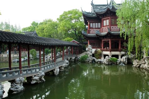 De Yu Garden: Een oase van rust en een tijdreis naar de Ming-dynastie!