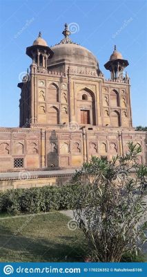  Het Char Bagh Paleis: Een Verborgen Parel in de Mughal Architectuur